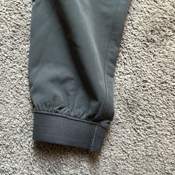The North Face Fleece Lined Pants - Picture 5 of 7